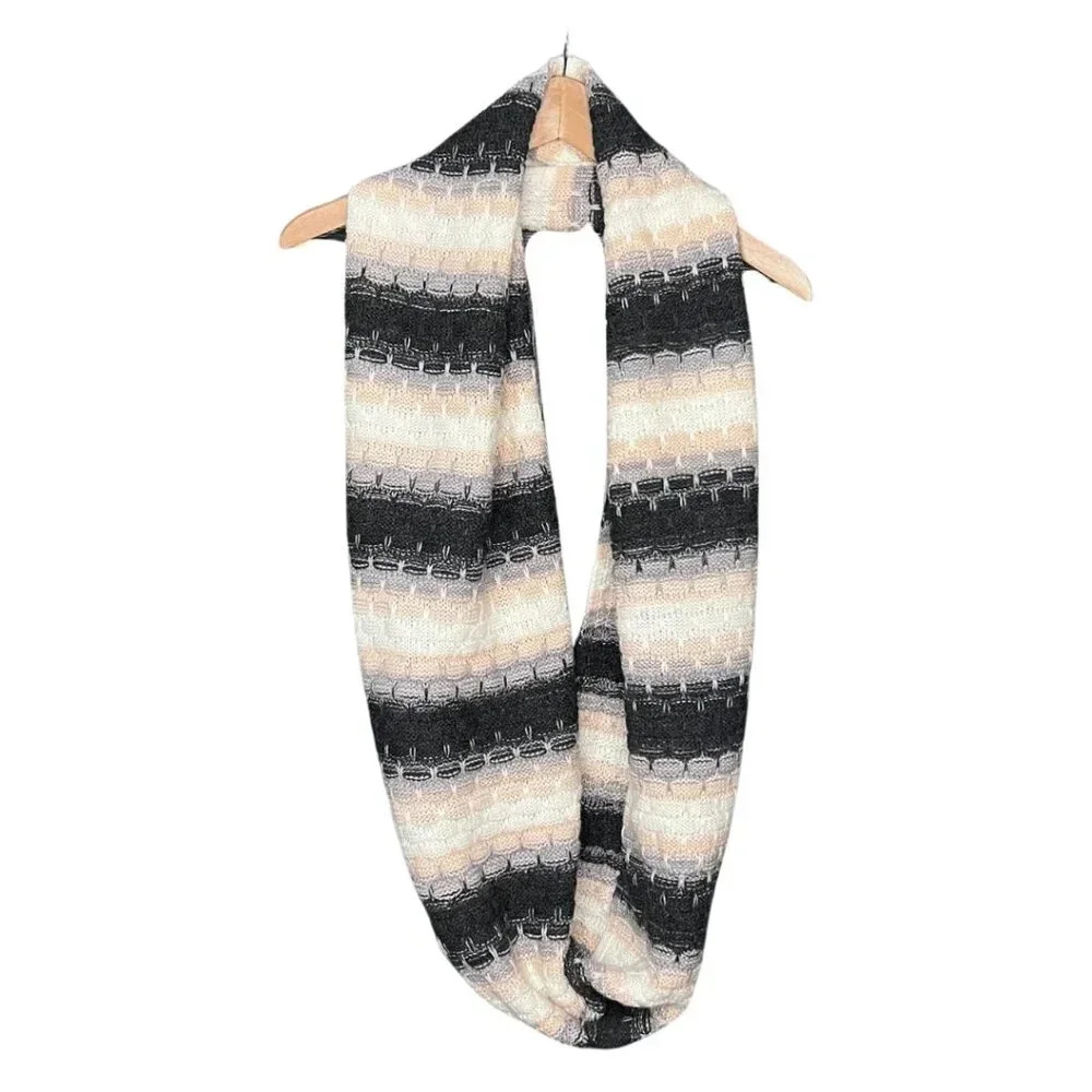 Calvin Klein Knit Round Infinity Loop Scarf